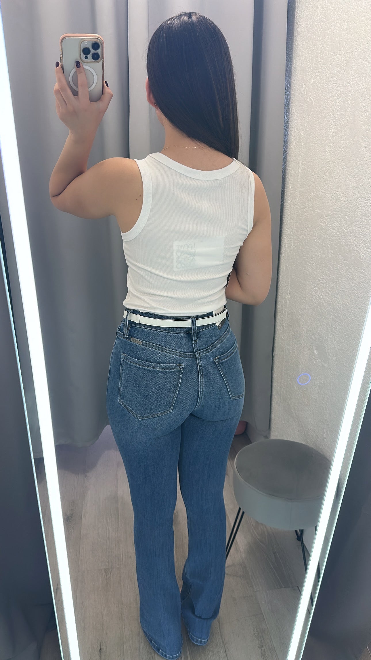 Jean Laila