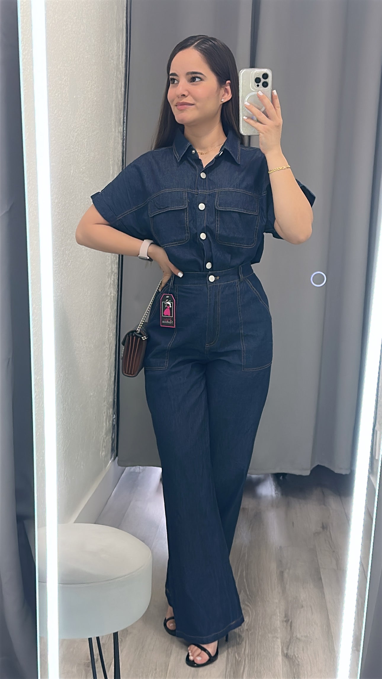 Set Lola